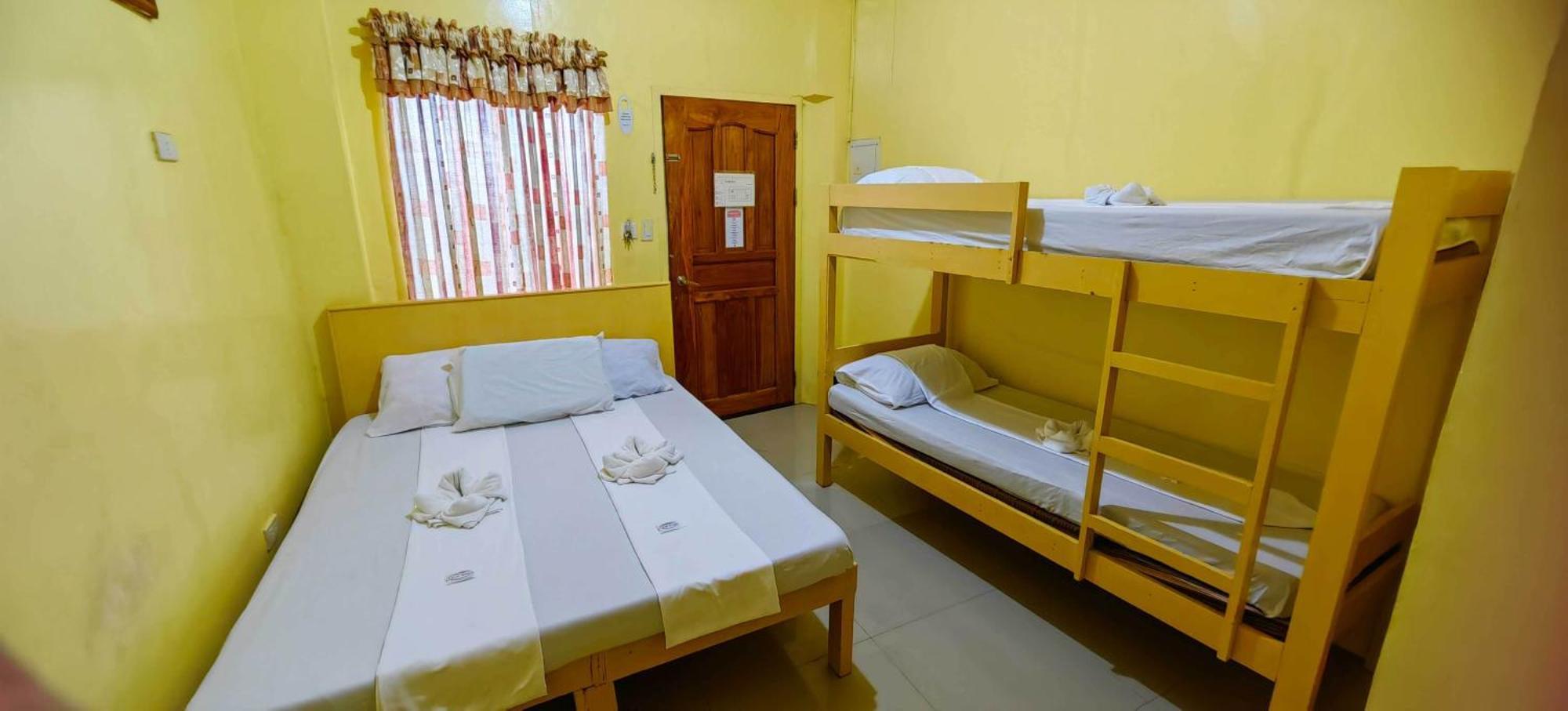 Las Residencias Bed And Breakfast Puerto Princesa Buitenkant foto