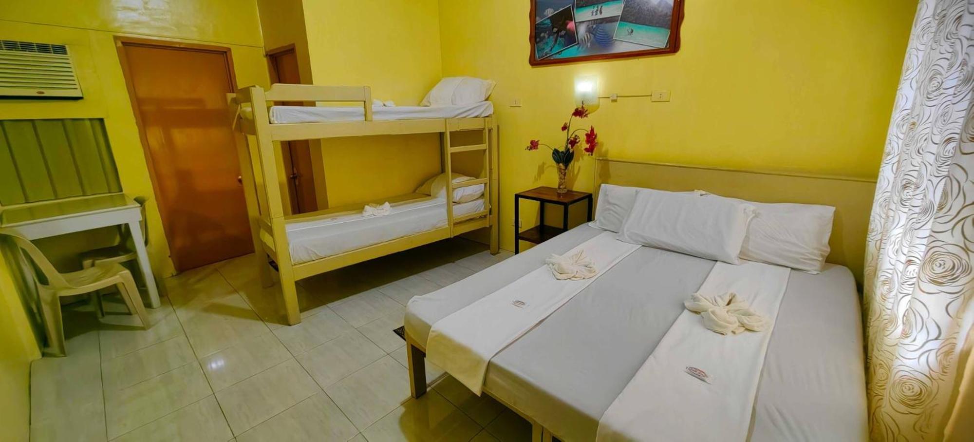 Las Residencias Bed And Breakfast Puerto Princesa Buitenkant foto