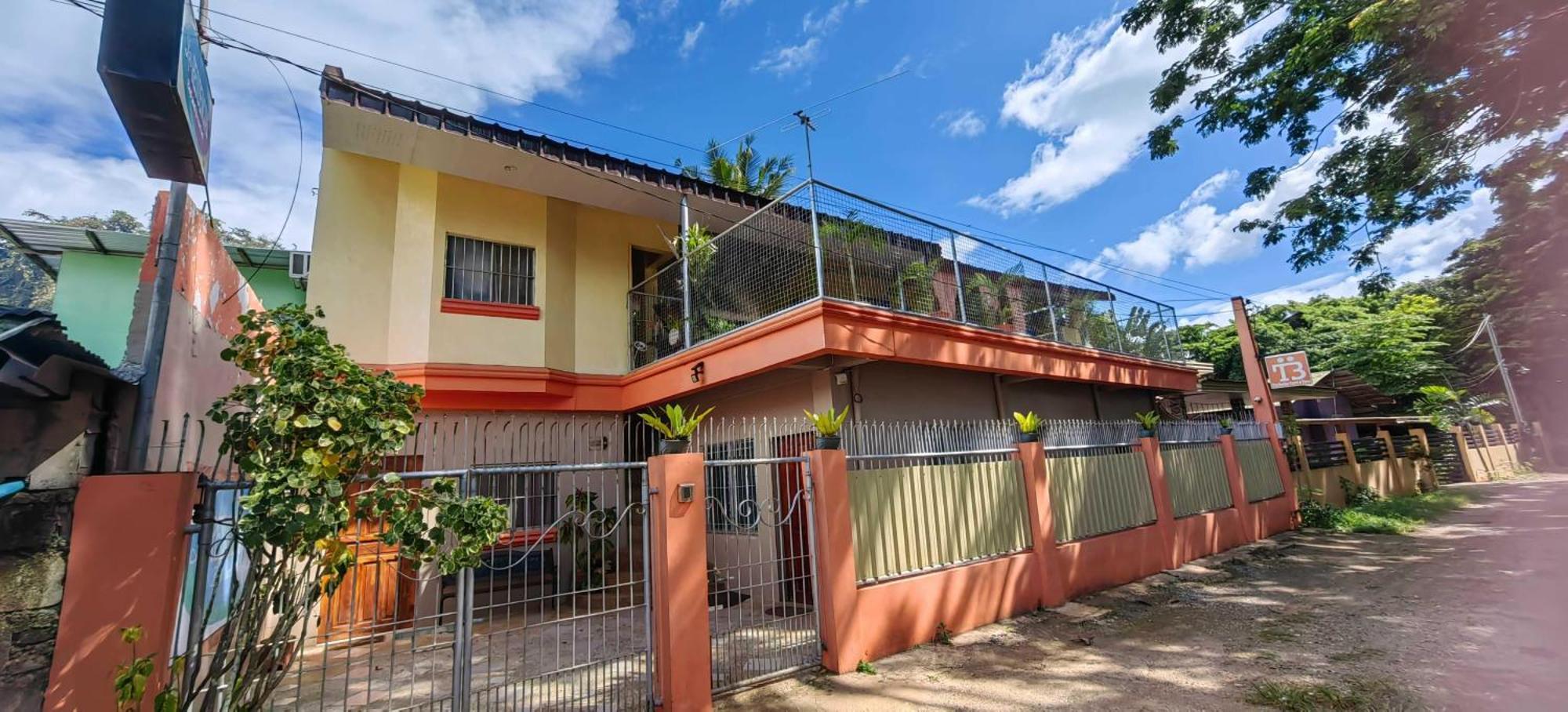 Las Residencias Bed And Breakfast Puerto Princesa Buitenkant foto