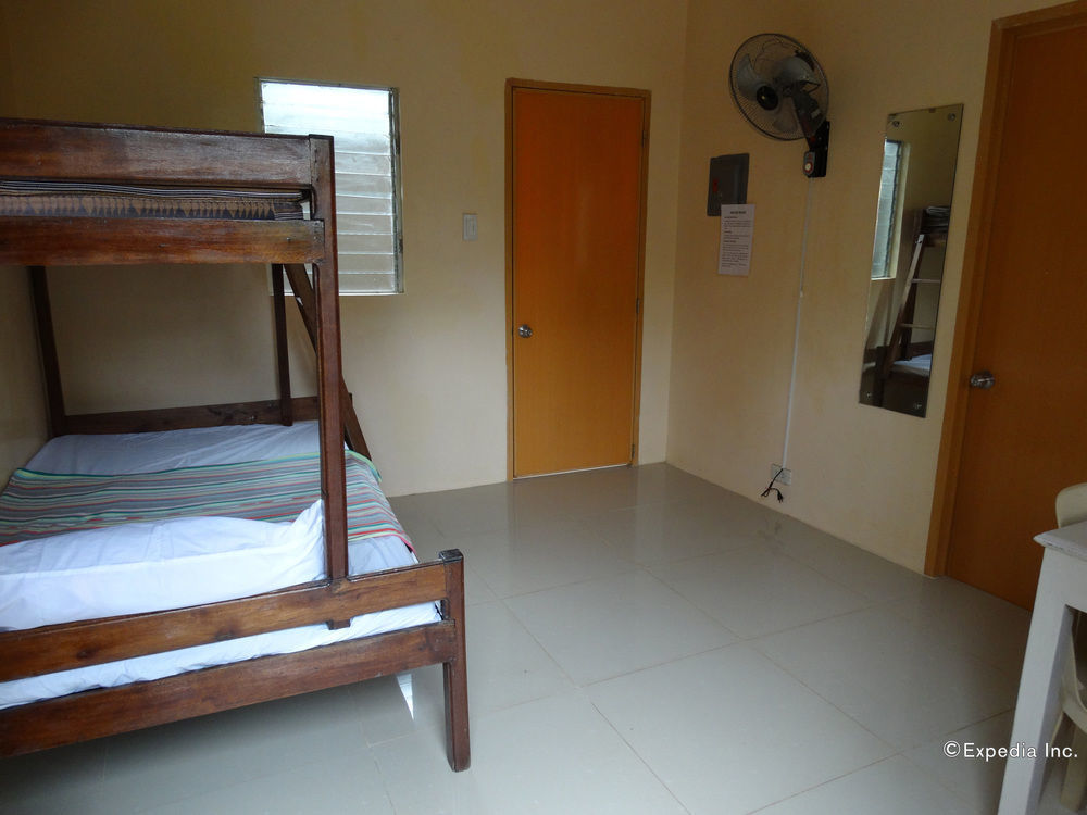 Las Residencias Bed And Breakfast Puerto Princesa Buitenkant foto