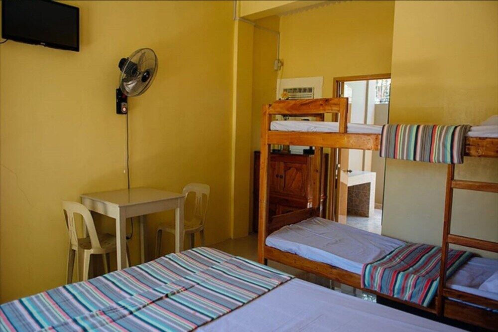 Las Residencias Bed And Breakfast Puerto Princesa Buitenkant foto